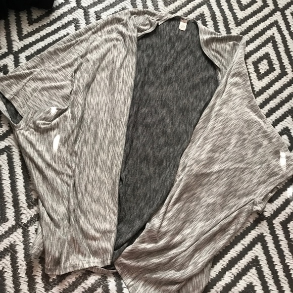 Sweaters - womens gray cardigan